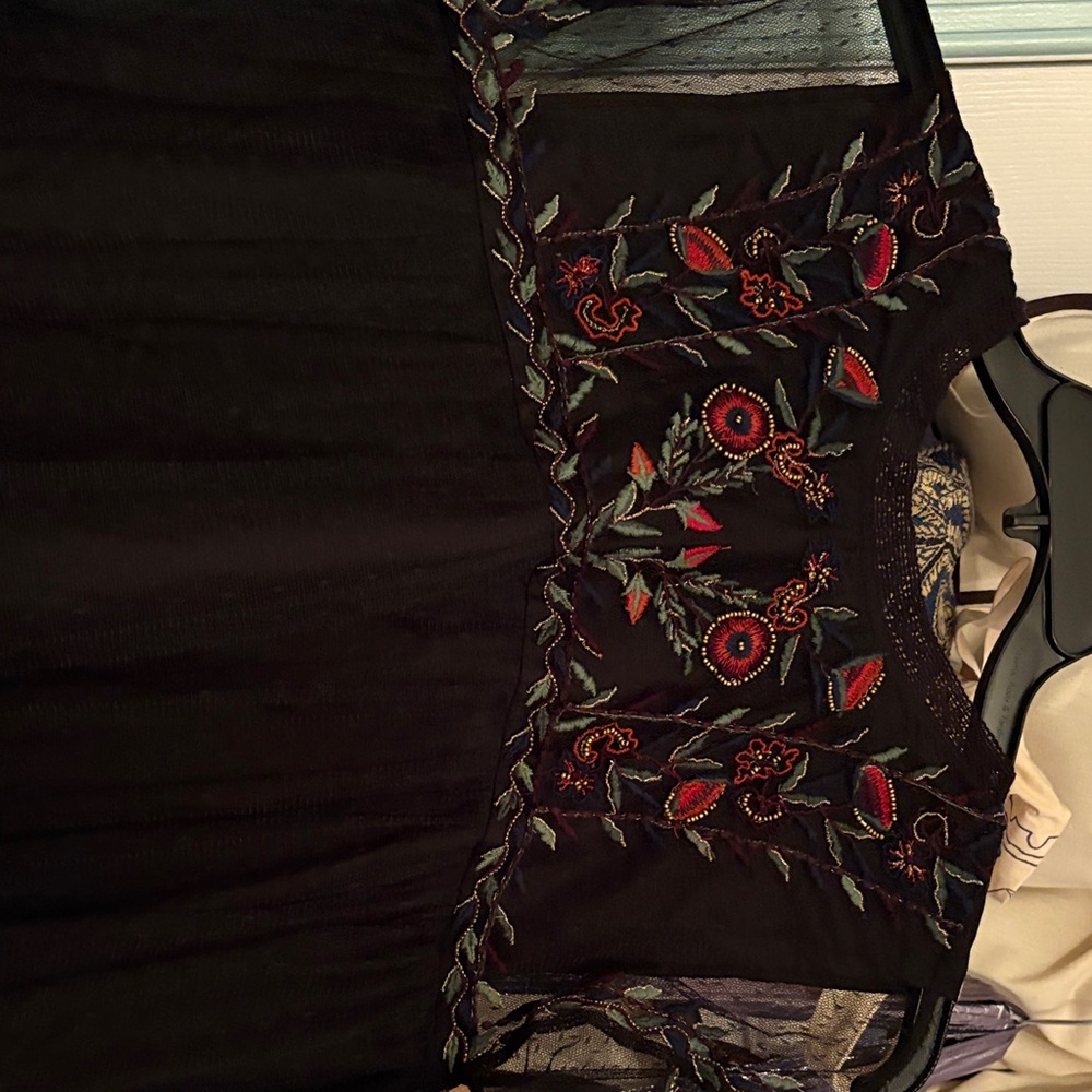 Zara Black Dress with Red Floral Embroidery - Picture 3 of 4